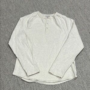 Amazon essentials Long Sleeve Henley Shirt